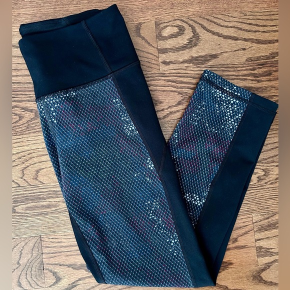 Under Armour Women’s Leggings - Picture 5 of 7